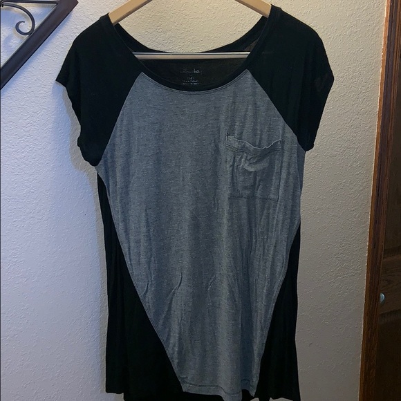 Grey and black long short sleeve shirt - Picture 1 of 1